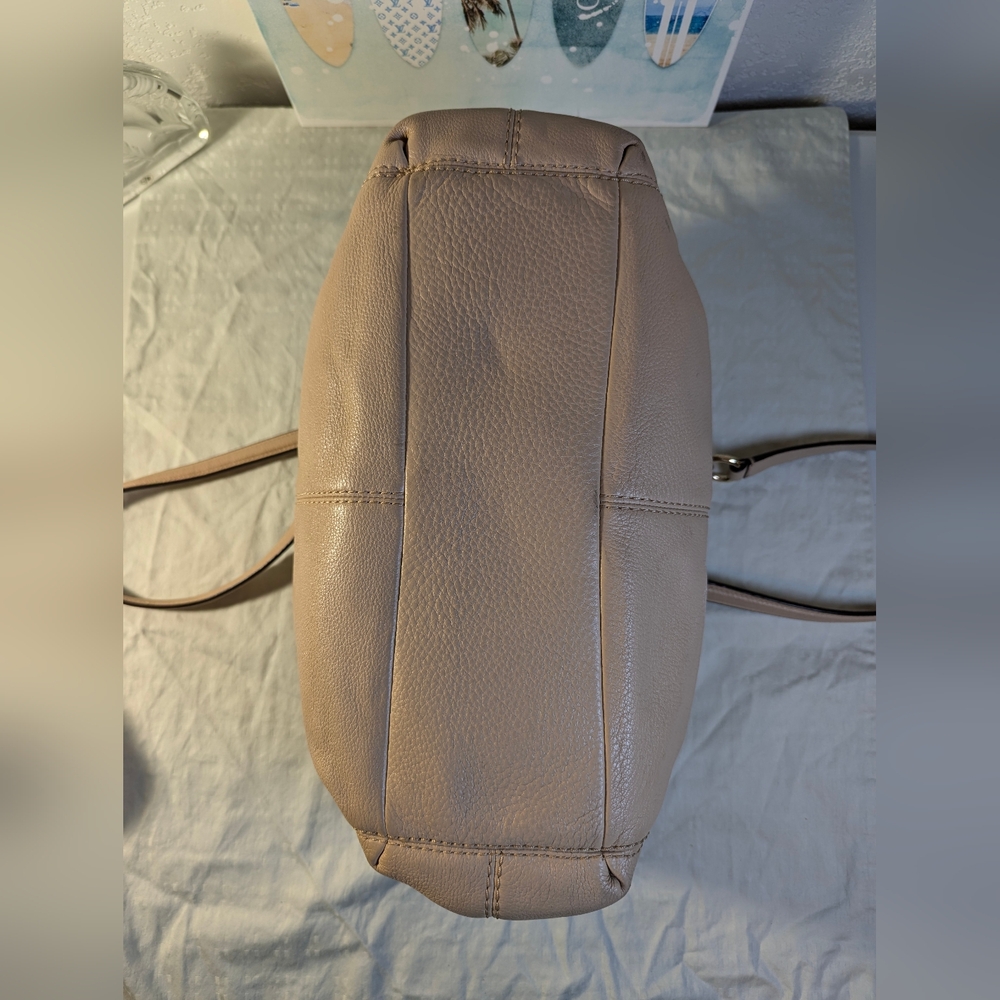 Coach Lexy Shoulder Bag - Picture 4 of 12